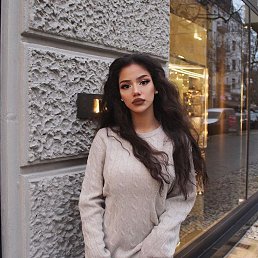 Lika, 29, 