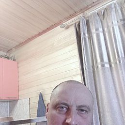 �������, 41 ���, �����������