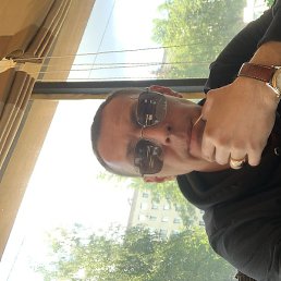 ������, ������, 44 ����