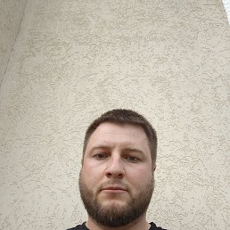 ϸ, 33, 