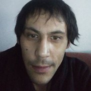 LukasR, 34 , 