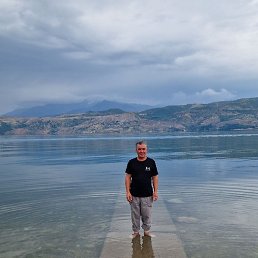 �������, ������, 52 ����