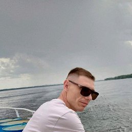 ������, �����, 33 ����