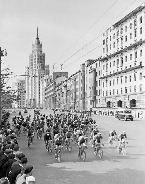 XXV юбилейная велогонка по Садовому кольцу. Москва, 1956 год