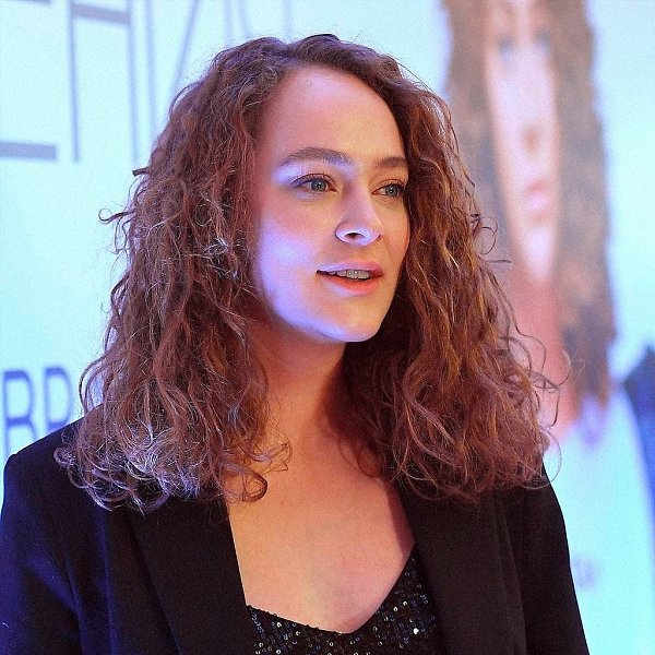 Актрису Аглаю Тарасову остановили в аэропорту с НАРКОТИКАМИ! В Домодедово артистку задержали с ... - 2