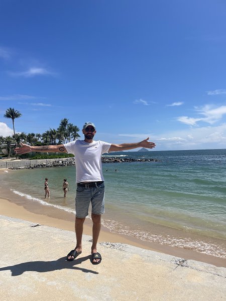     :joy::joy::palm_tree::palm_tree::cactus::surfing_man: - 7