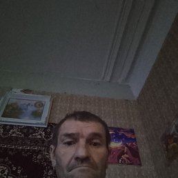 ����� ��������, 46 ���, ������