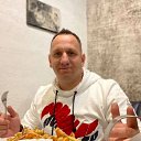  Frank William, , 42  -  11  2025    