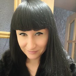 (> Natali <), , 41 