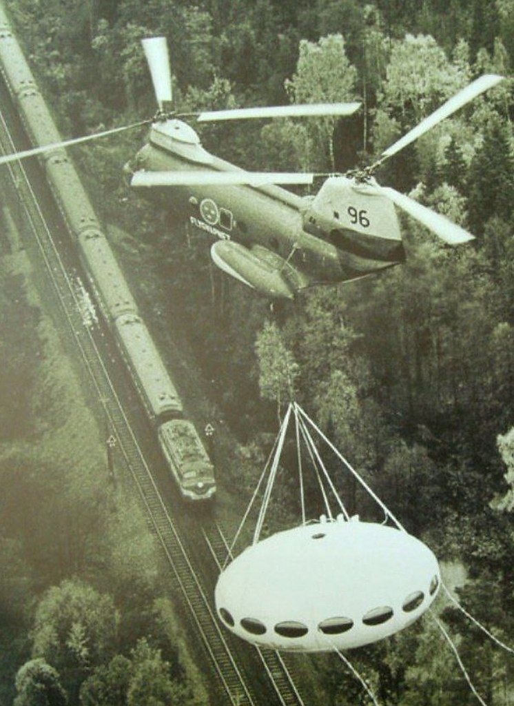 B 1968 �o�y ���c��� ap���e��op Ma��� Cyypo�e� �o�a�a� ��py Futuro House � �o�, �o�o��� �a H�O, �y��o ... - 2