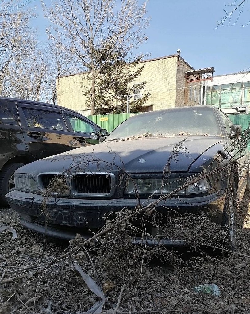 Range Rover 2005   https://fotostrana.ru/away?to=/sl/mJ66 G-Klass 2000   370.000 Ford Focus 2009  185.000 ... - 4