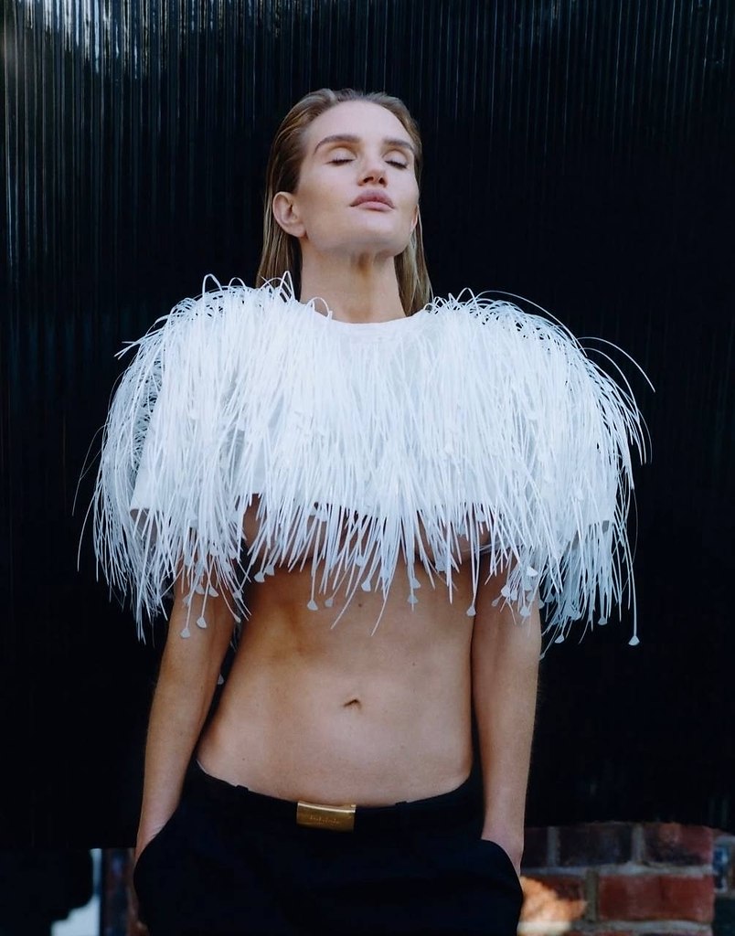 ���� ����������-������ � ����� ������ ��� Pop Magazine - 3