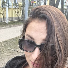 Lana, 49, 