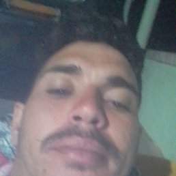 Marcos, 30, 