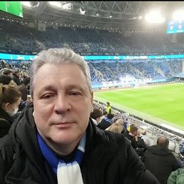 Eduard, 63, 