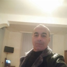 Ruslan, 44, 