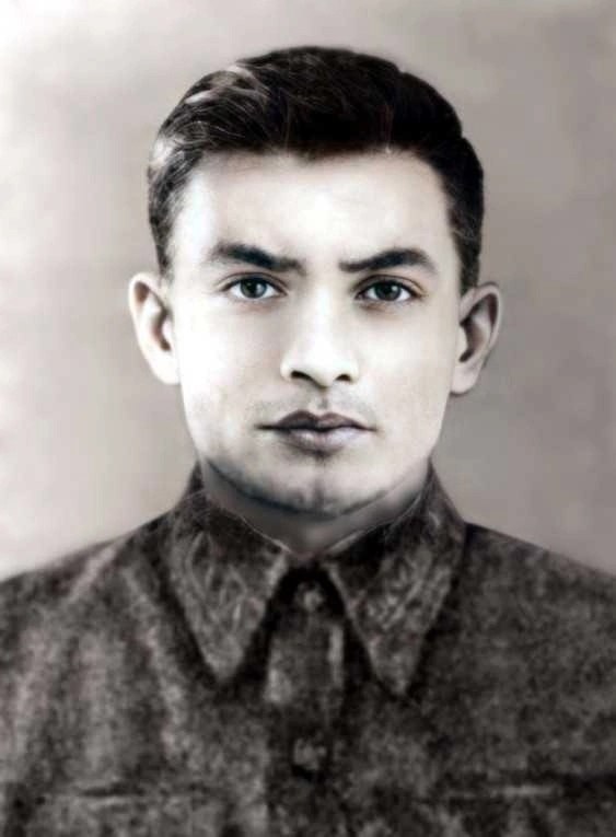 6 июля 1920 года родился Нурадилов Ханпаша Нурадилович — командир пулемётного взвода 17-го ...
