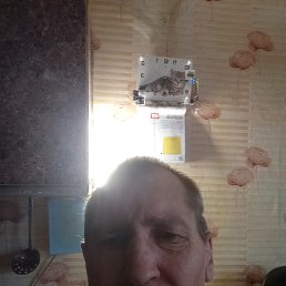 ���������, 52 ����, ����