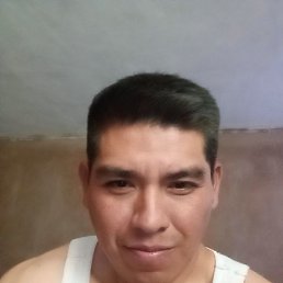 Beto, 38, 