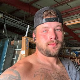 Eric, 32, 