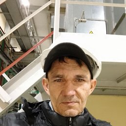 �������, 46 ���, �����-���������