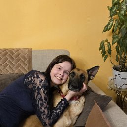 priscillla Cravatte, 20, 