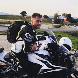 ���� Viktor, ������, 44 ���� - ��������� 25 ��� 2026