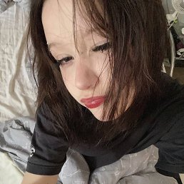 Ева, 17 лет, Санкт-Петербург Ева, 17 лет, Санкт-Петербург