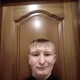 Vano, 32, 