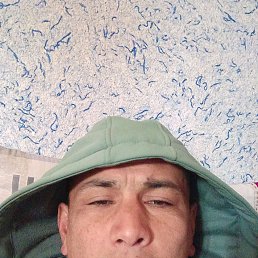 Jalol, 35, 