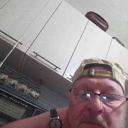 Viktor, 62 , 