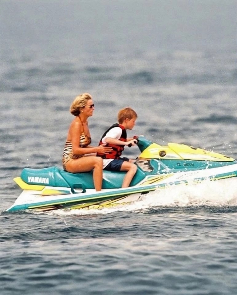 19  1997      -,      .  ... - 4