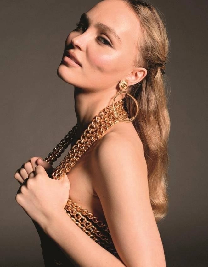 -     Madame Figaro.