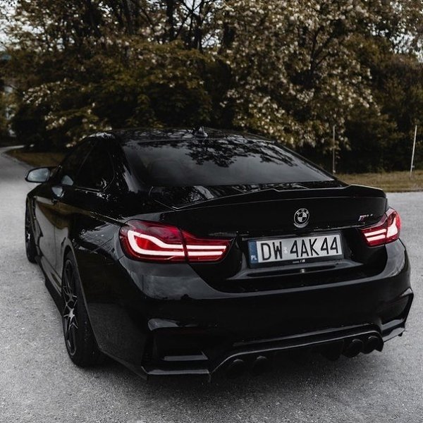   BMW M4