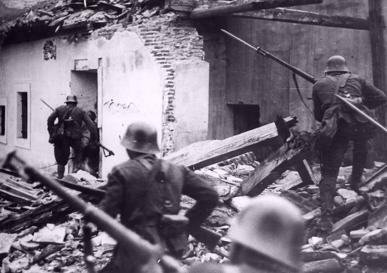 �����e �����a�c�o� �o��� � �c�a��� (1936 �o�) �a��o�a��c���ec��e �o�c�a c ����������� ����a�� ...