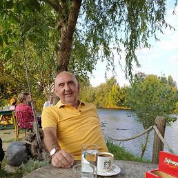 Boban suvocesmakovic, 57, 