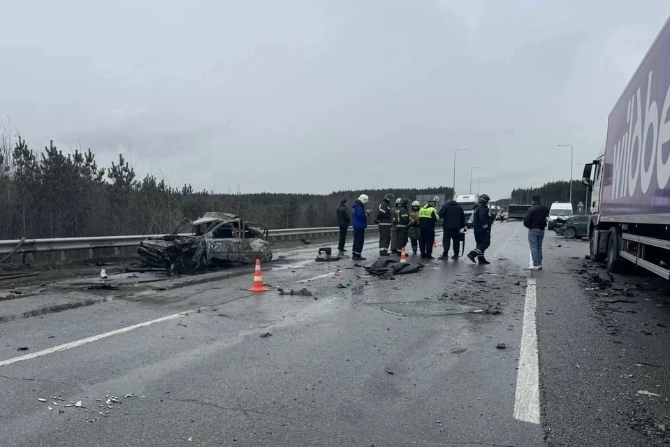 ������ ������� ����������� �� ����. ������� 1 ��� �� 57-� ��������� ���� Renault ������ �� ��������� ...
