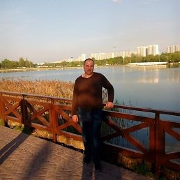 Serghei, 42, -
