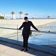 Lara, 59 ���, �����������