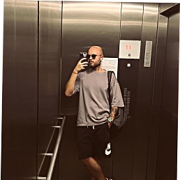 ������, 33 ����, ������-���