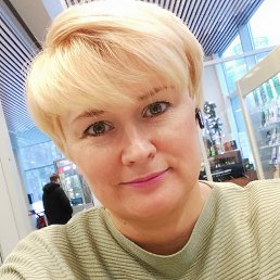 Larka, 44, 