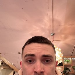 �������, 34 ����, ������������