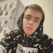 Денис, 19 лет, Москва Денис, 19 лет, Москва