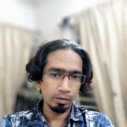 Zoom, 35, 