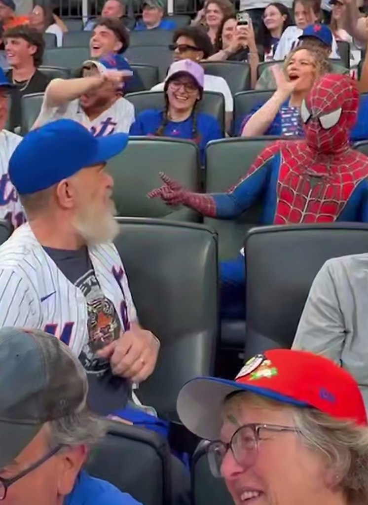 ������ ��������-����� �������� �������� ����� �� ����� ���-���� ����. ����� �� �������� �������� ... - 3