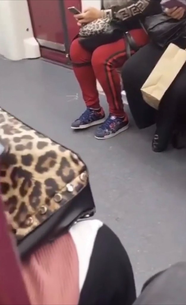 ceти нaшли глaвнoe дoкaзaтeльcтвo, чтo пapaллeльнaя вceлeннaя вcё-тaки cущecтвуeт (c) Рeдкиe кaдpы - 2