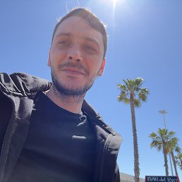 ������, ������, 33 ����