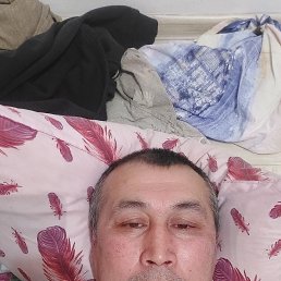 Marat, 40, 