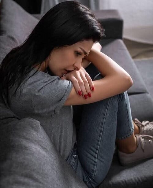 Кто кого содержит.Вероника шла домой в приподнятом настроении и улыбалась прохожим. Сегодня она ...