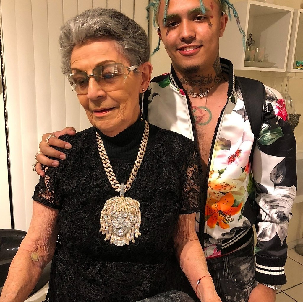  Lil Pump  90 .    ,     . - 5